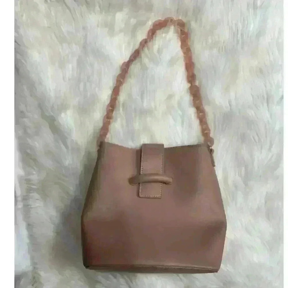 Fashionable Chain Handle Shoulder Bag Elegant Solid Color Leather Bucket Purse - Picture 8 of 16